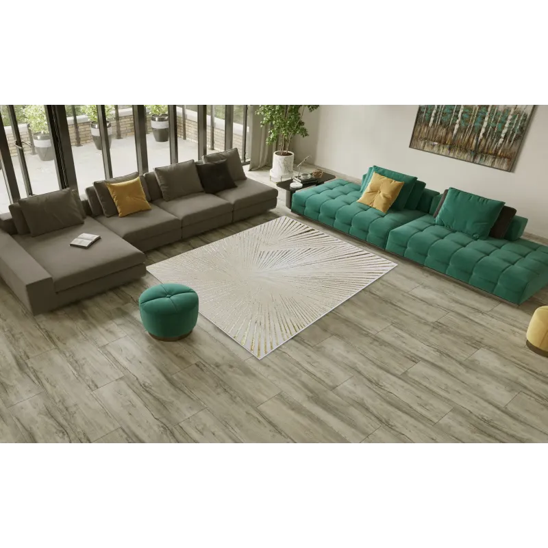 Dywan beżowy z srebrem i złotem paski