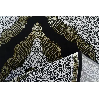 Dywan czarny ze złotem klasyczny