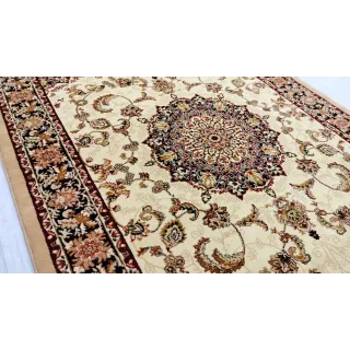 Dywan klasyczny kremowy