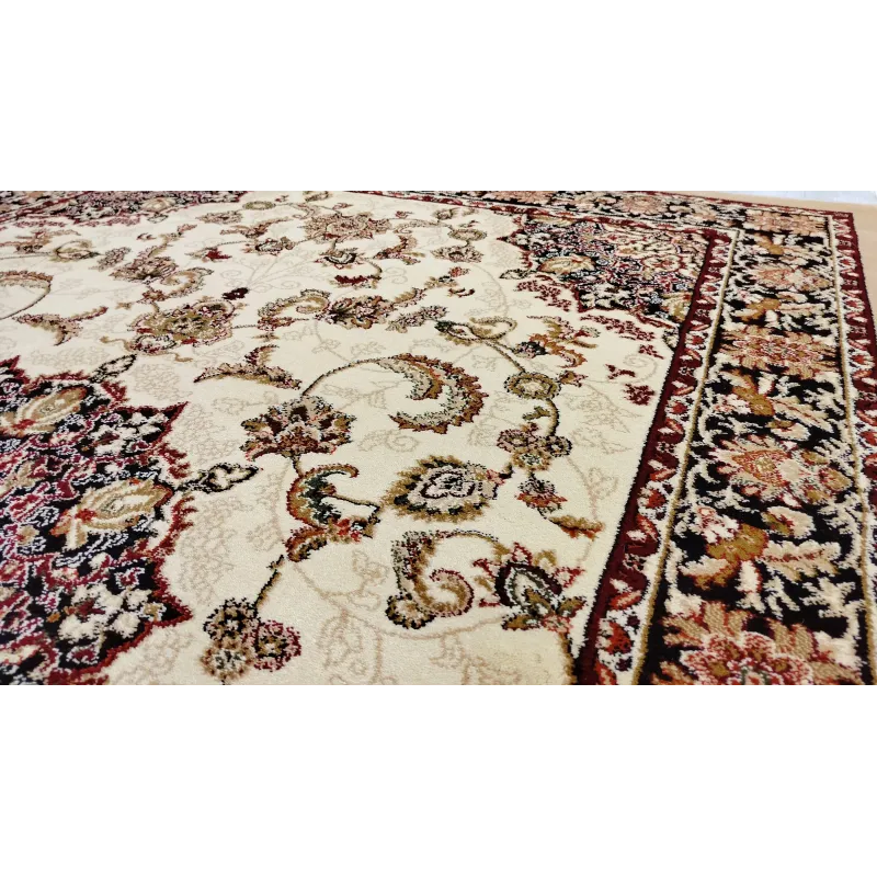 Dywan klasyczny kremowy