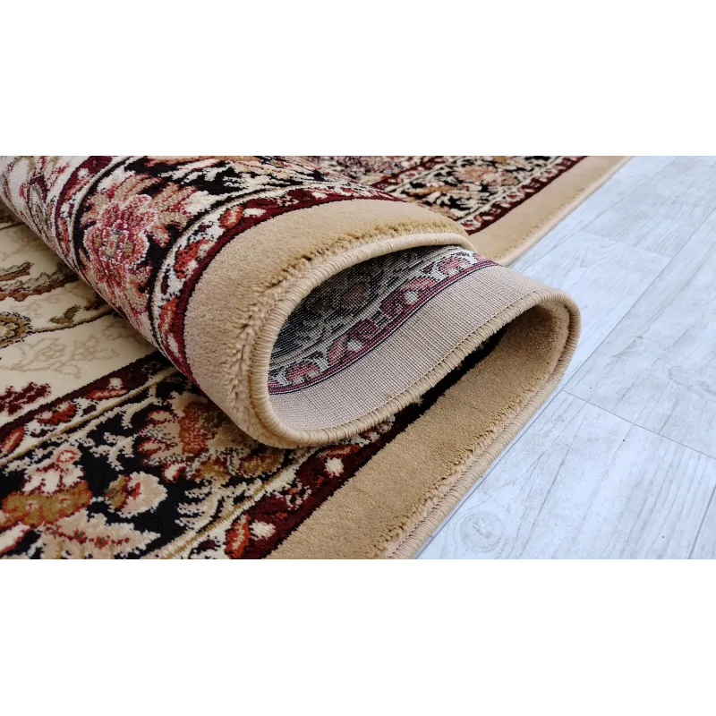 Dywan klasyczny kremowy