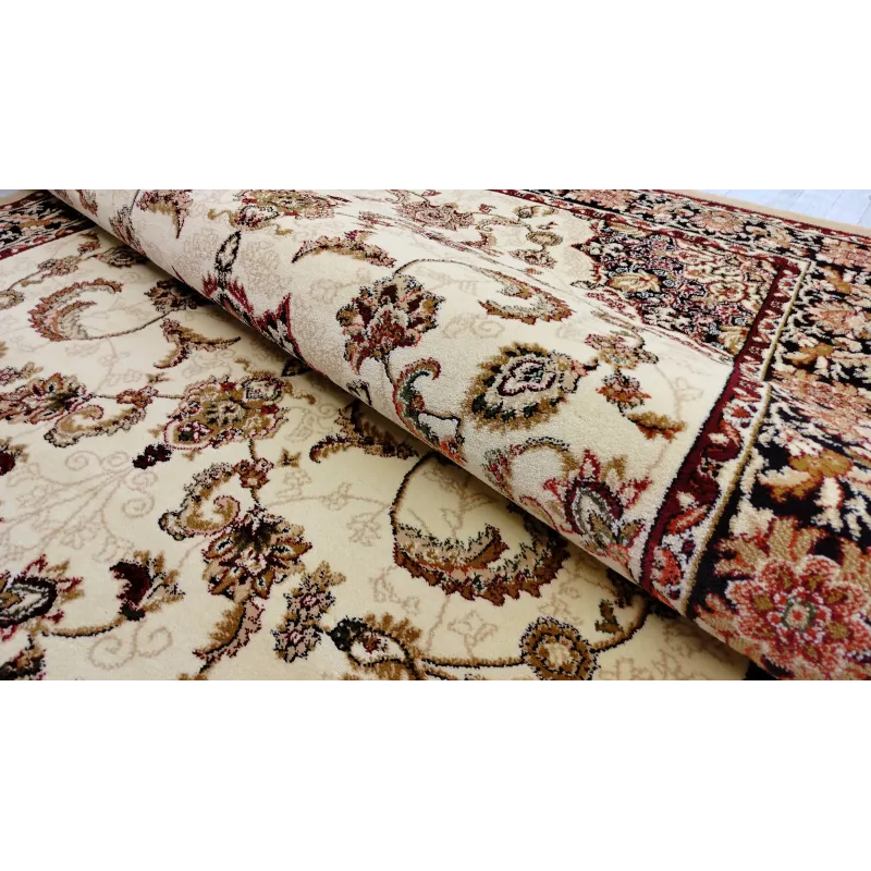 Dywan klasyczny kremowy