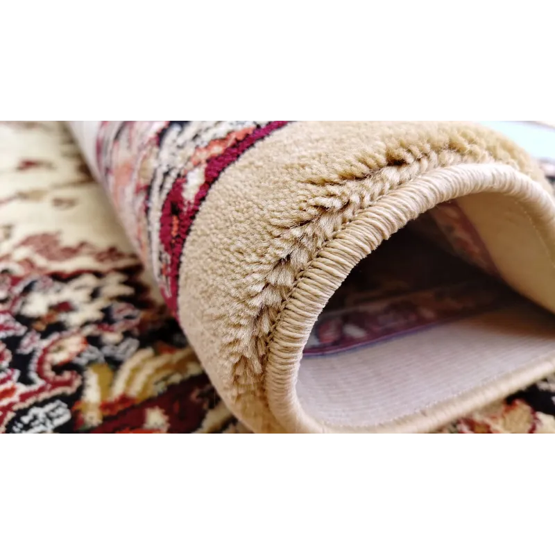 Dywan klasyczny kremowy