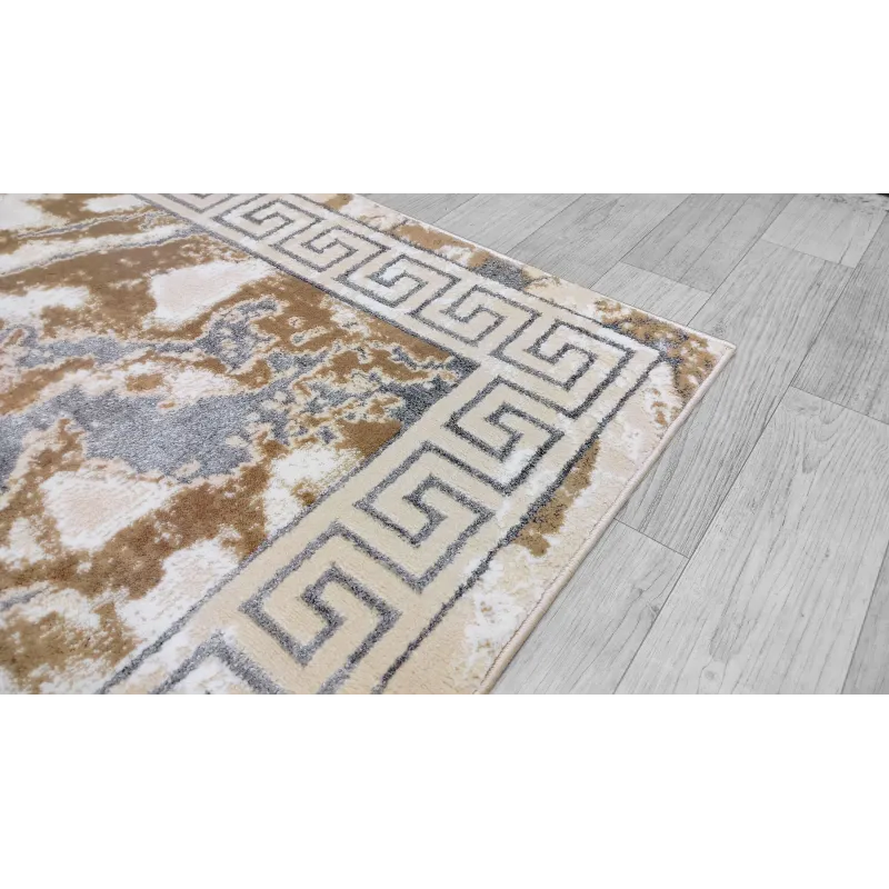 Dywan beżowy ze srebrem