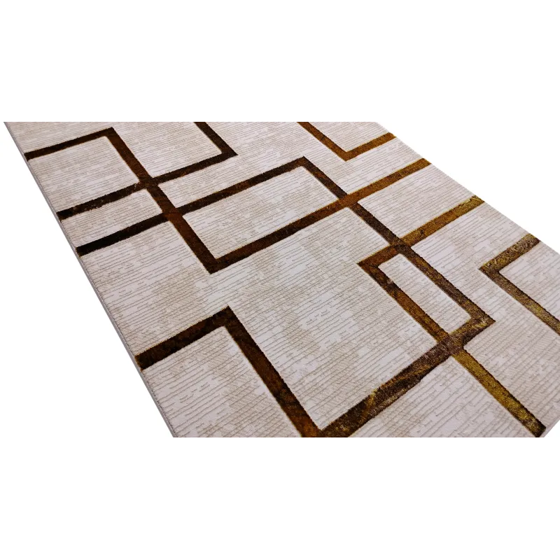 Dywan beżowy ze złotem