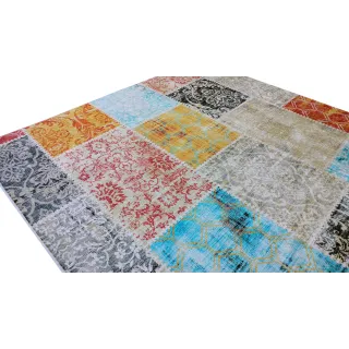 Dywan antypoślizgowy ornament kolorowy